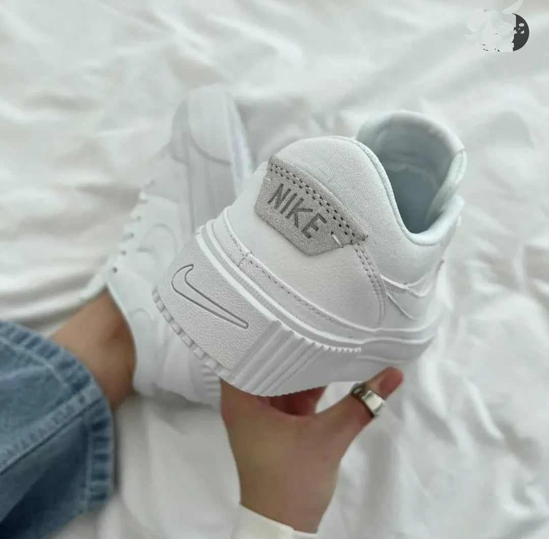 Nike Court Legacy lifet