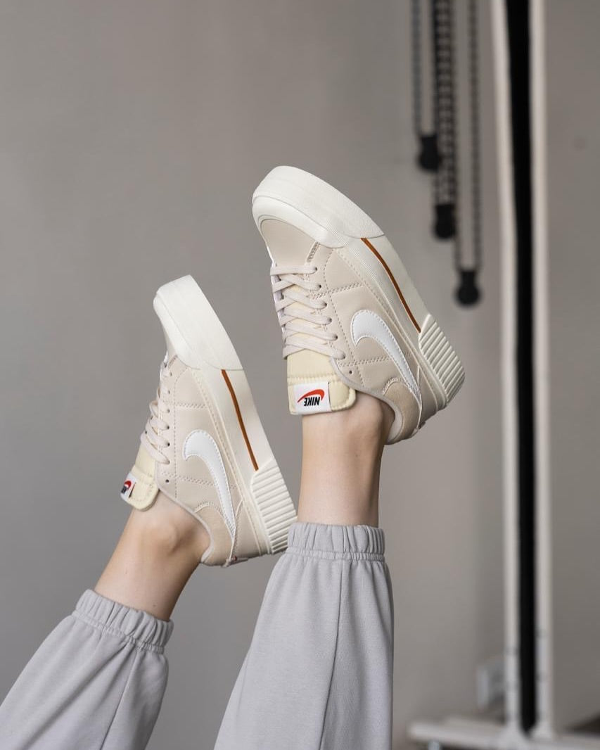 Nike Court Legacy lifet