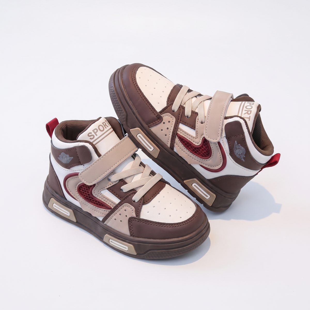 Baskets Montantes Garcon Mama & Moi - Marron - fond blanc