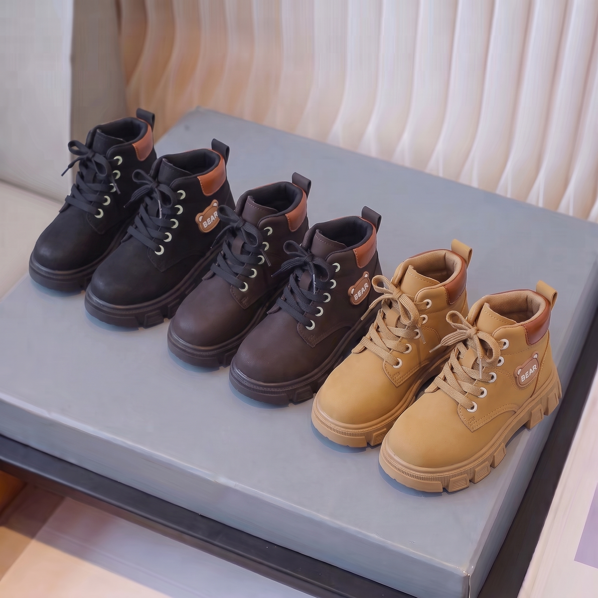 Bottines Garcon BEAR Maman & Moi - trois coloris noir marron camel
