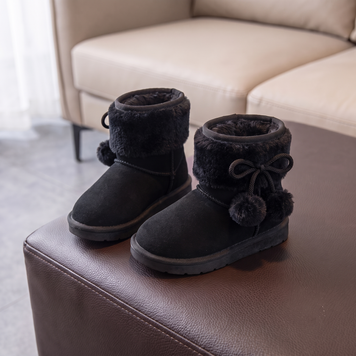 Bottes Fourrées Fille Maman & Moi - Noir - trois quarts avant