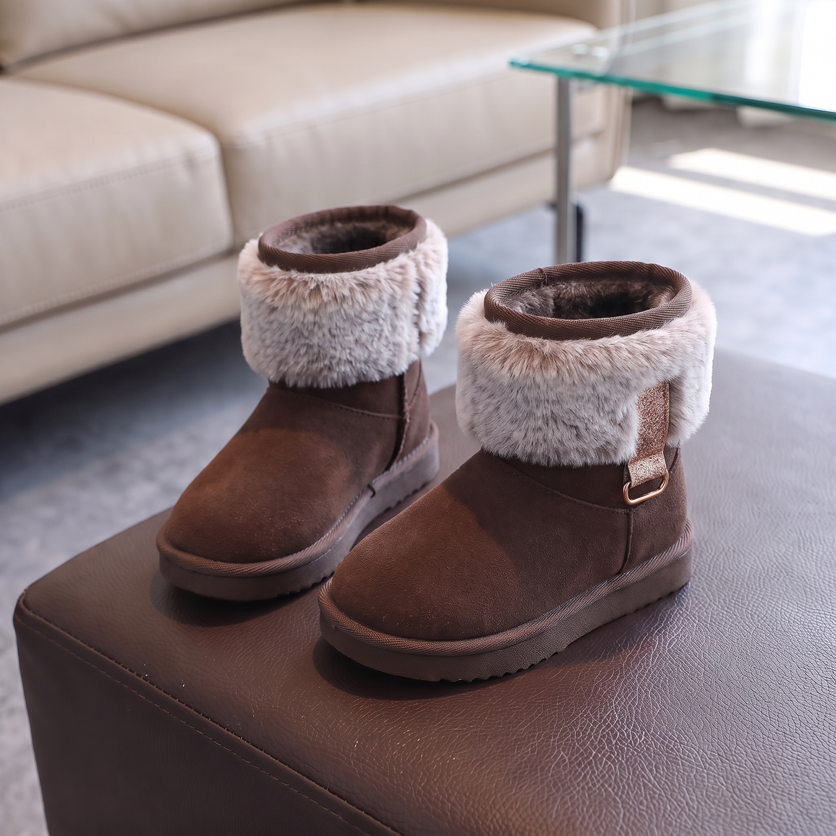 Bottes Fourrure Paillettes Fille Maman & Moi - Marron - trois quarts avant