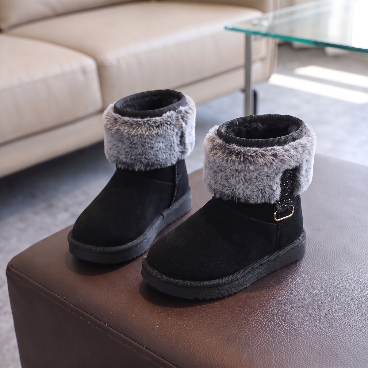Bottes Fourrure Paillettes Fille Maman & Moi - Noir - trois quarts avant