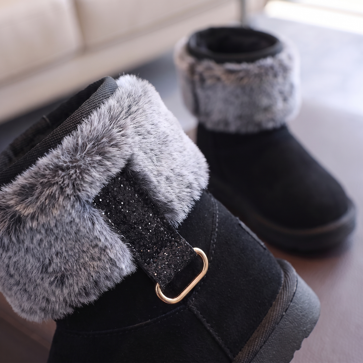 Bottes Fourrure Paillettes Fille Maman & Moi - Noir - détail paillettes