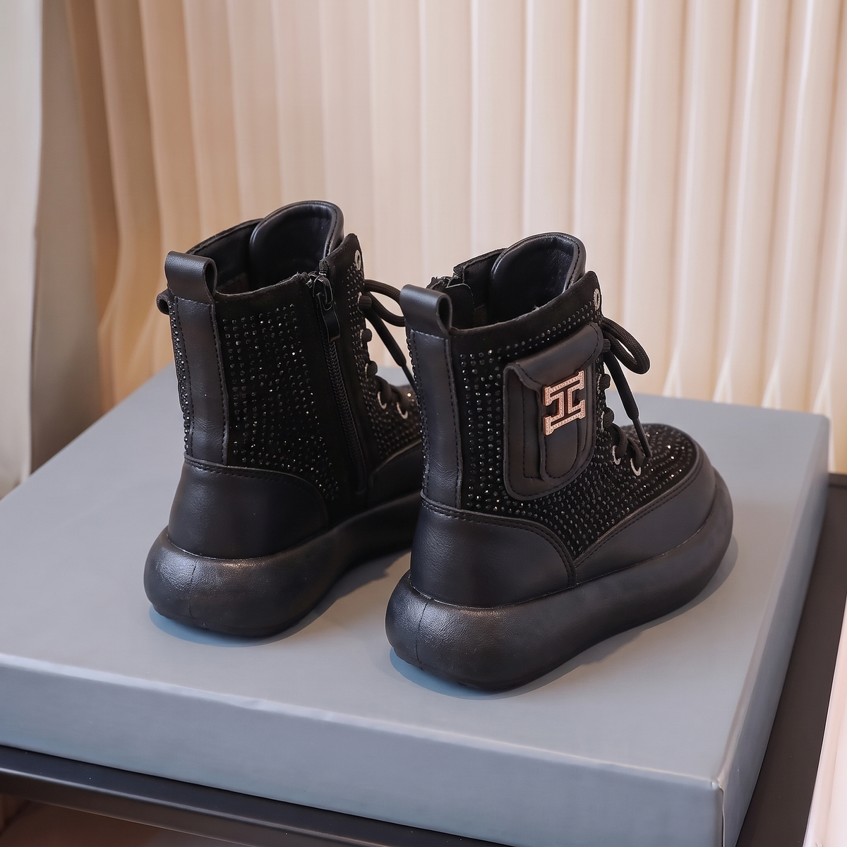 Bottines Strass Fille Maman & Moi - Noir - vue arrière