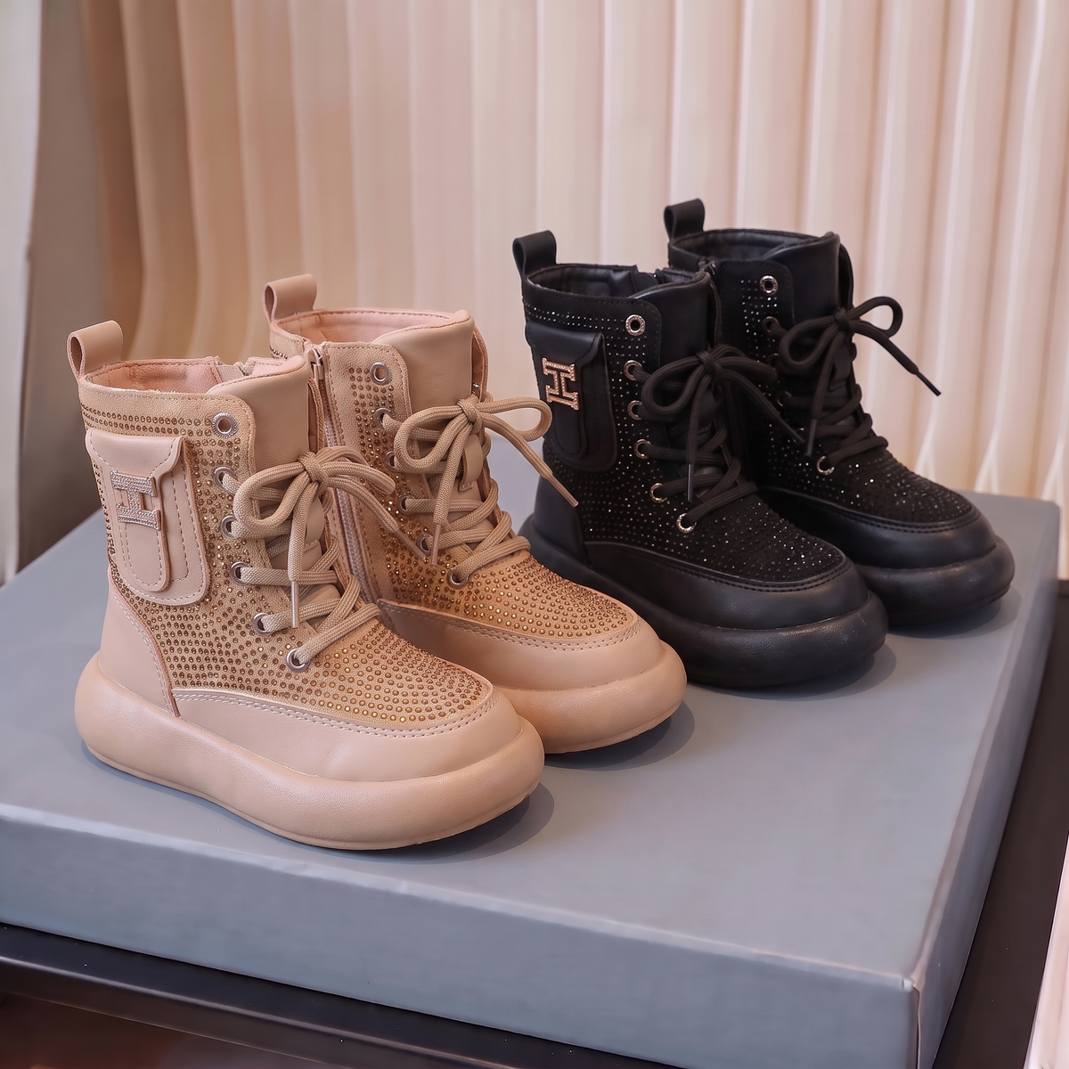 Bottines Strass Fille Maman & Moi - Beige et Noir