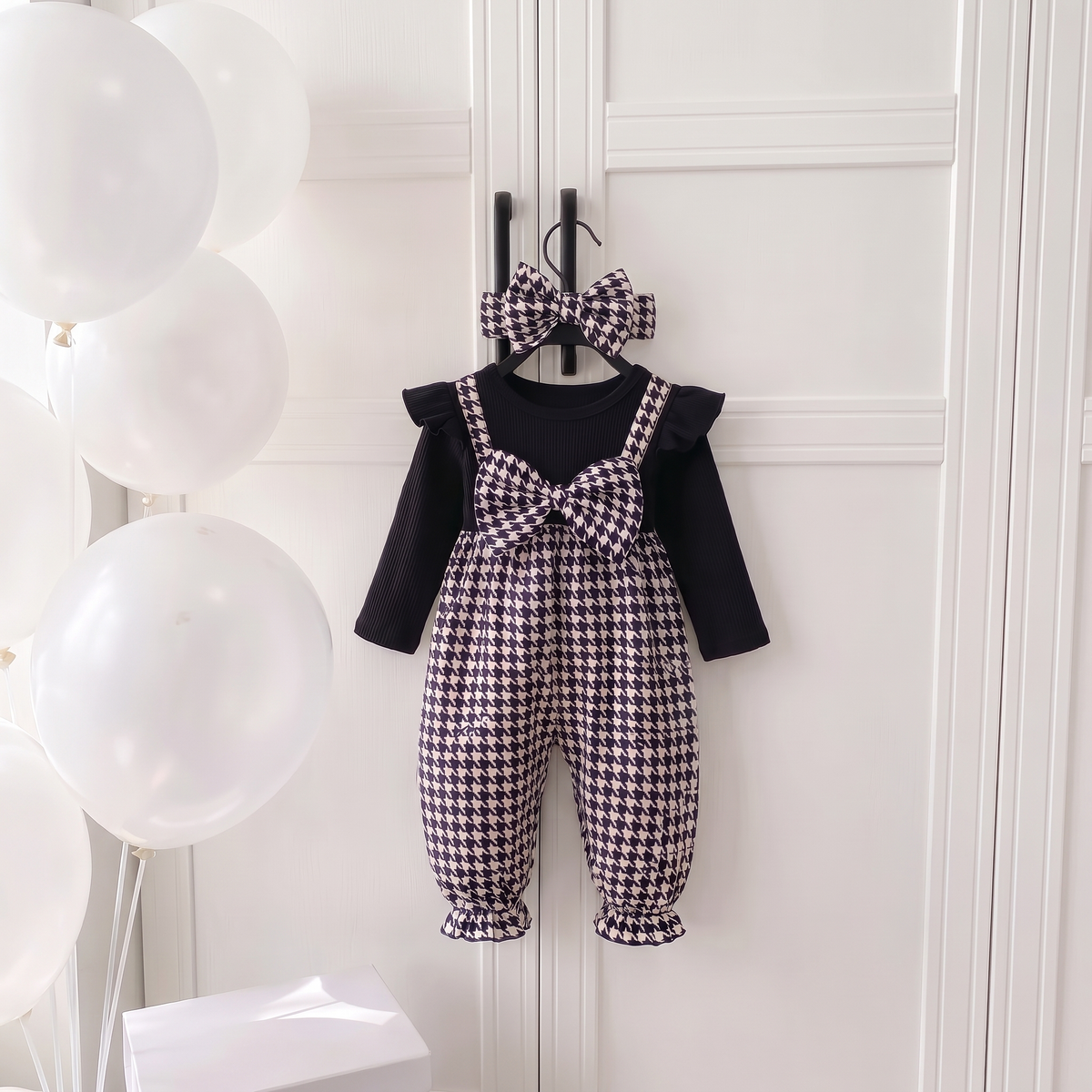 Ensemble Bébé Fille Pied-de-Poule Maman & Moi — sur cintre, ballons