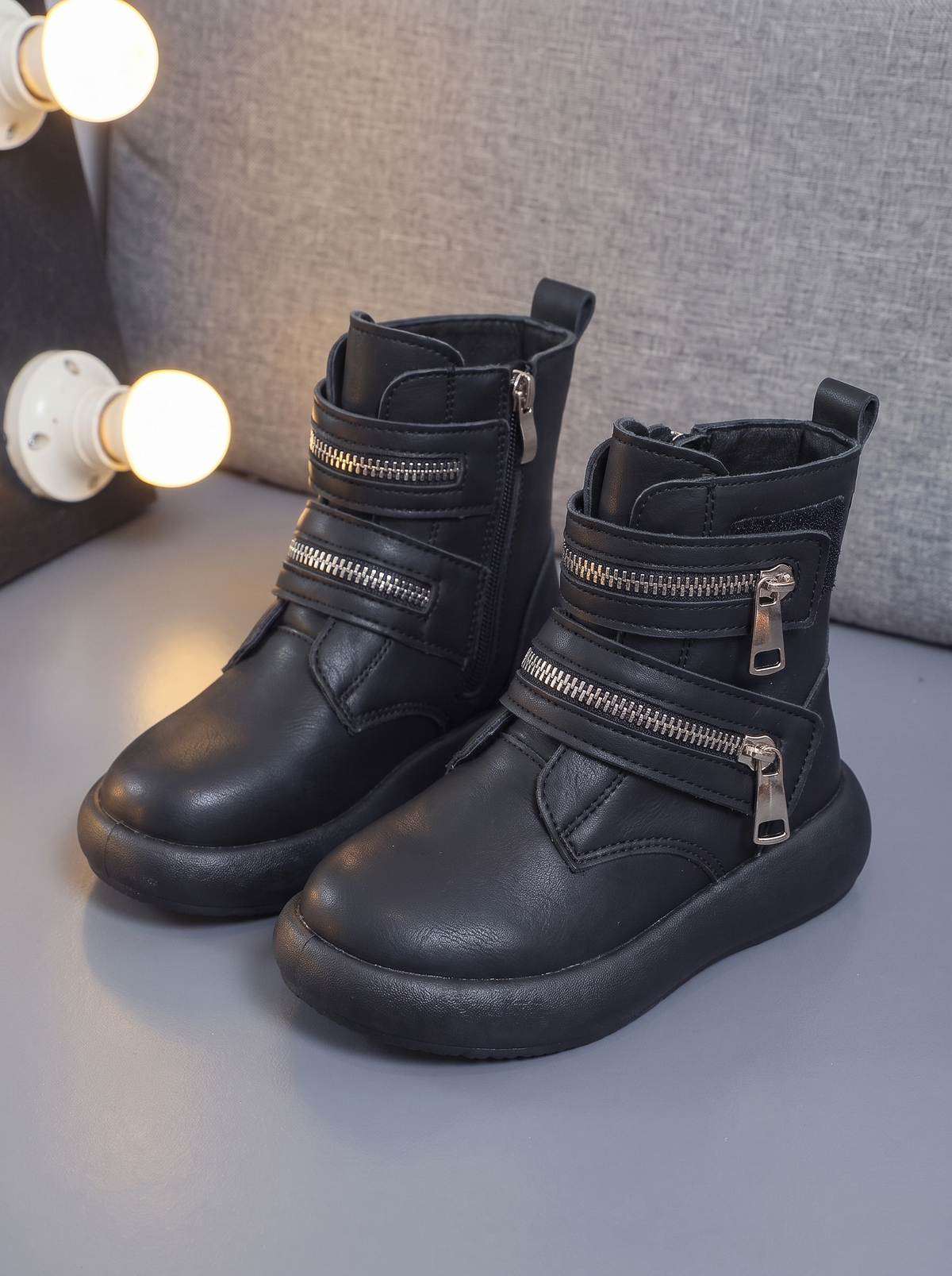 Boots Cloud Zip Fille Maman & Moi - Noir - studio trois-quarts