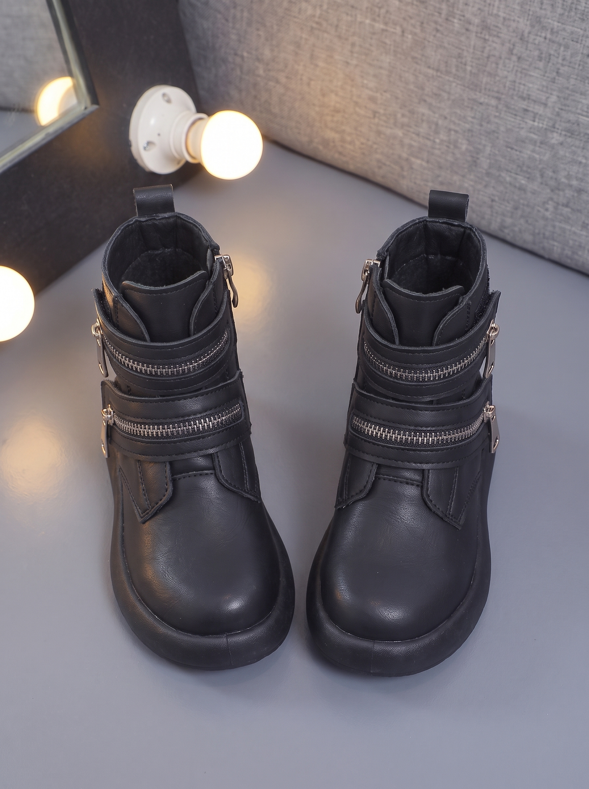 Boots Cloud Zip Fille Maman & Moi - Noir - studio vue de dessus