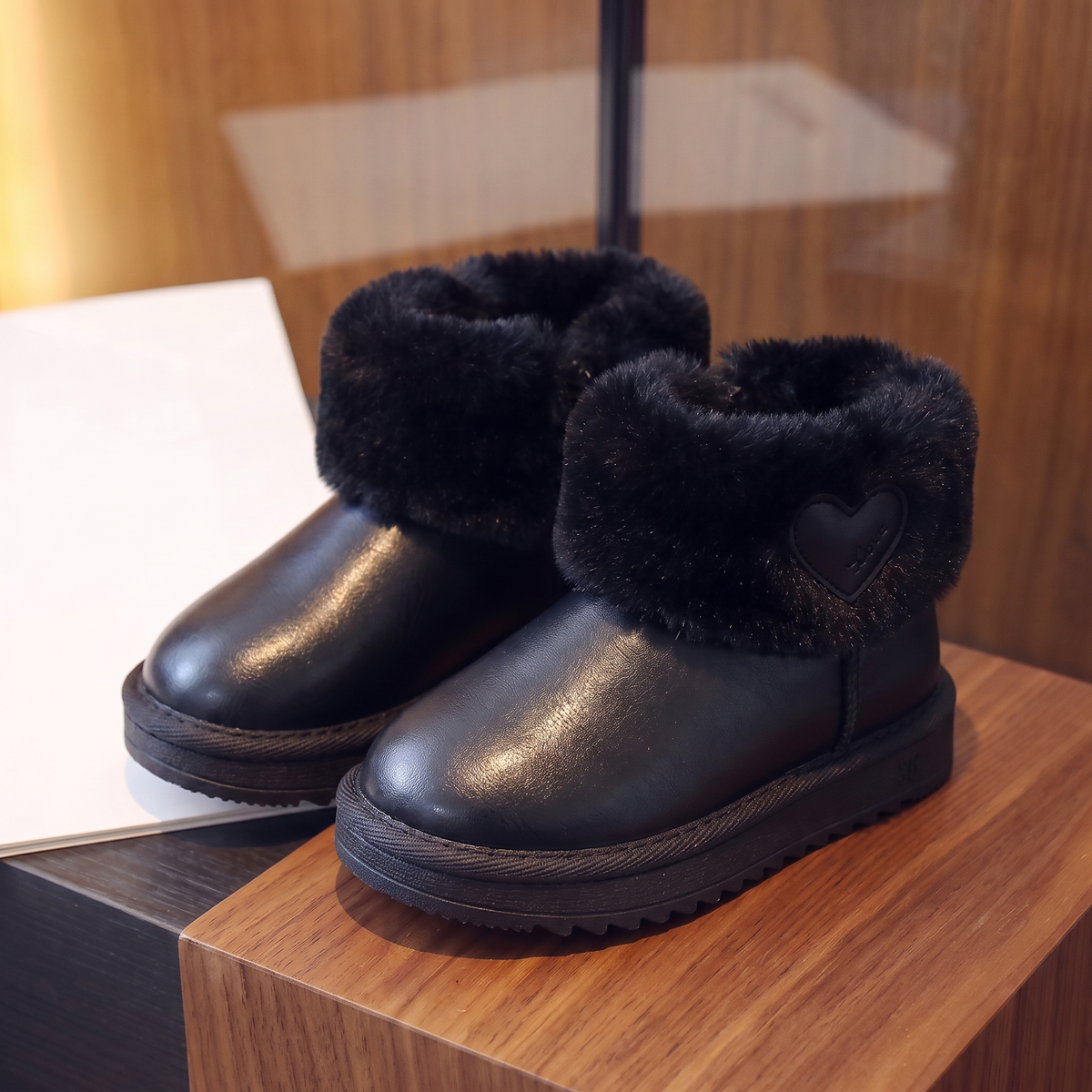 Bottes Bébé Fourrées Cœur Maman & Moi - Noir - paire