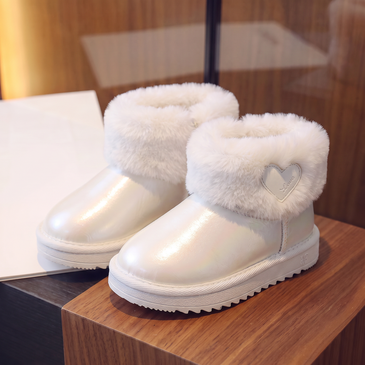 Bottes Bébé Fourrées Cœur Maman & Moi - Blanc - paire
