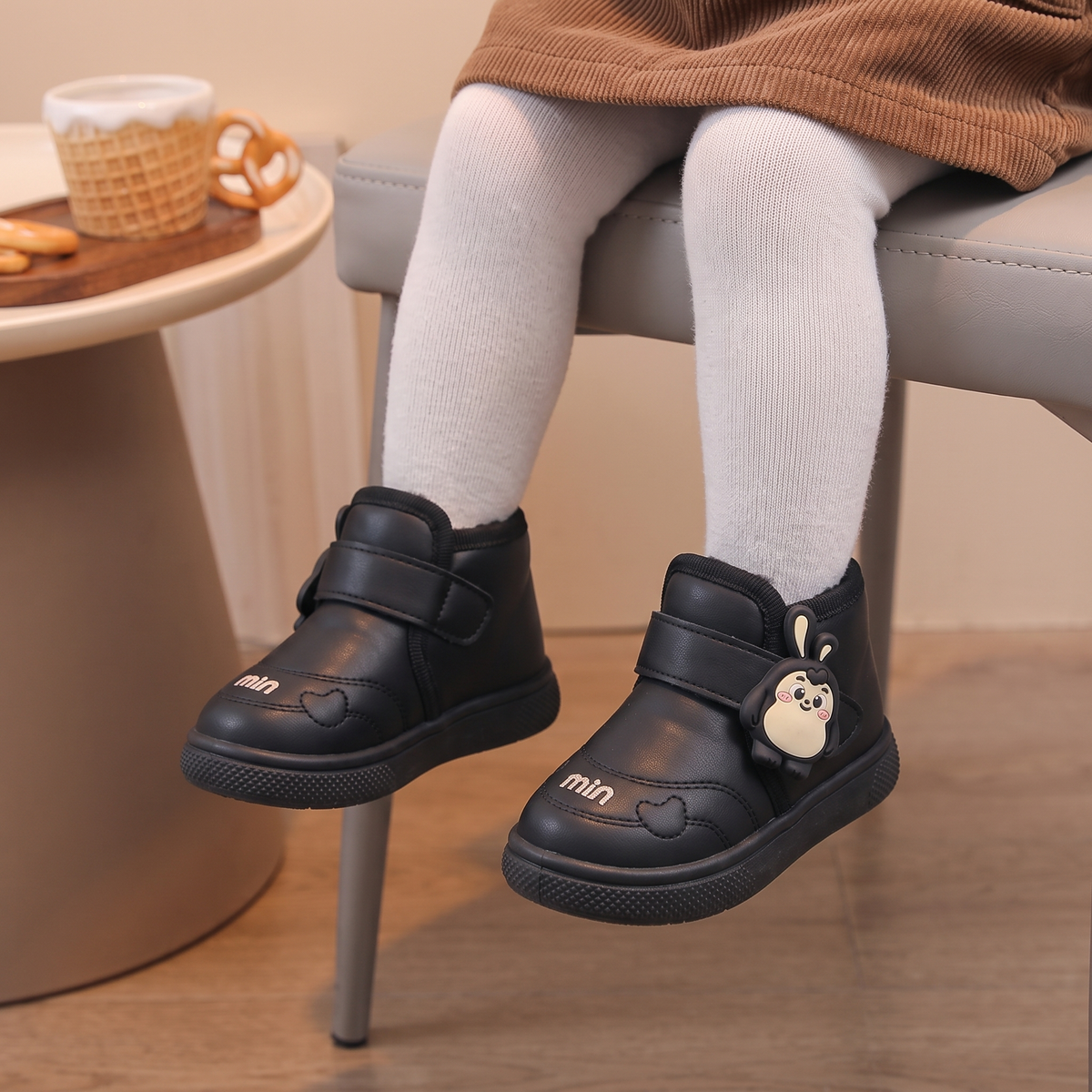 Bottes Fille Bunny Maman & Moi - Noir portees assise