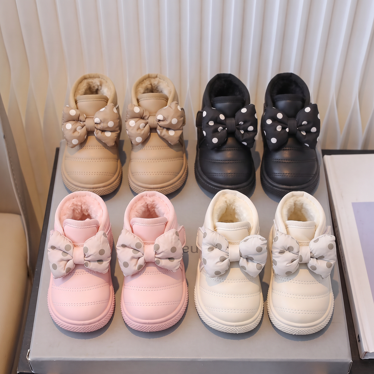Bottes Bébé Papillon Pois Maman & Moi - 4 couleurs