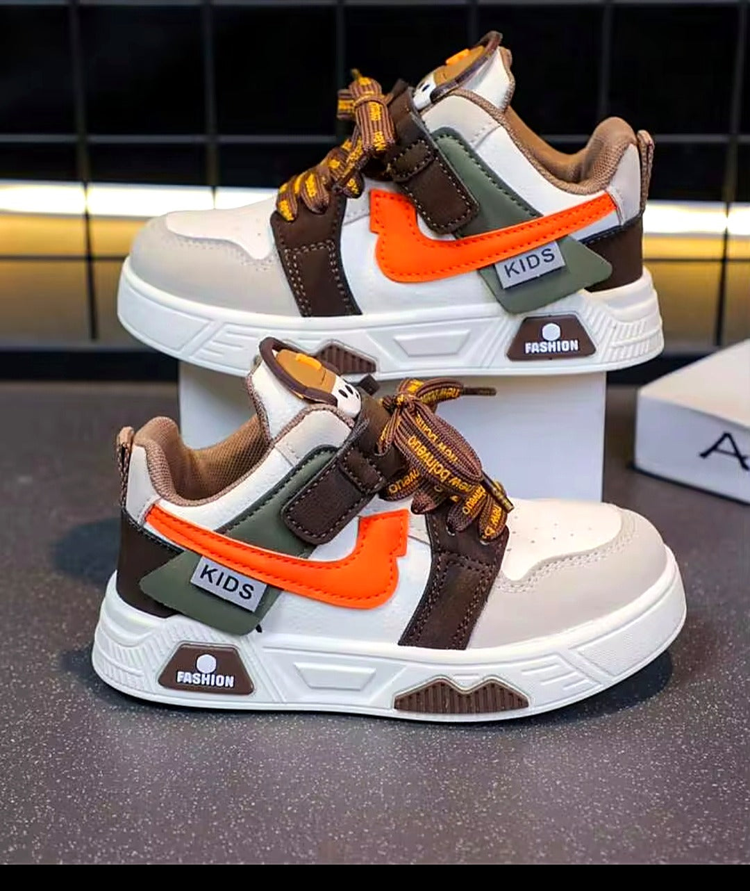حذاء رياضي للأطفال Mama &amp; Moi 👟 مقاوم للانزلاق ومريح – مقاسات 26 إلى 36
